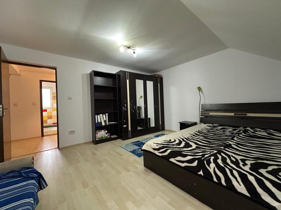 Casa individuala | Parter + Etaj + Pod | Asfalt | Comision 0 | – fotografia 13 din 31
