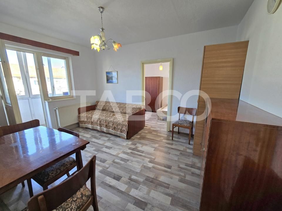 Apartament 2 camere de vanzare cu balcon in zona Ciresica din Sibiu – fotografia 2 din 12