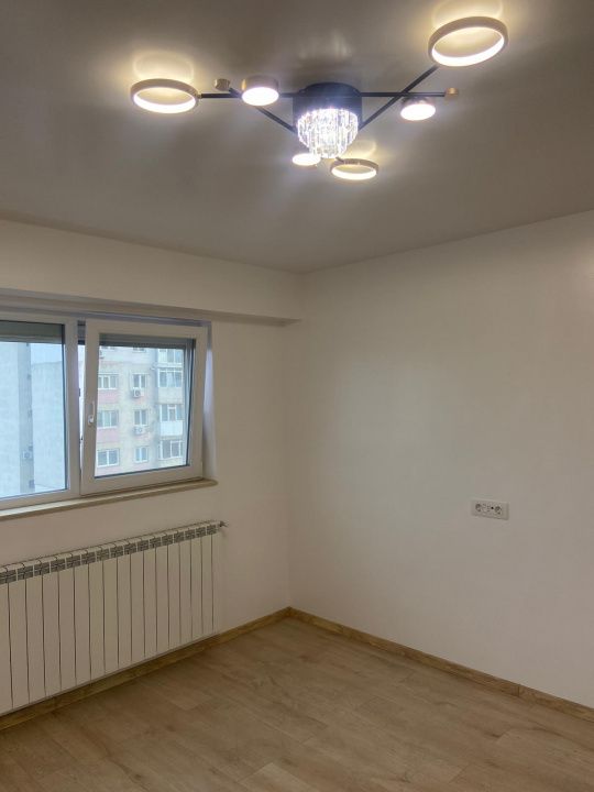 Apartament 2 camere, decomandat, renovat complet, zona Casa de Cultură - Balada – fotografia 19 din 20