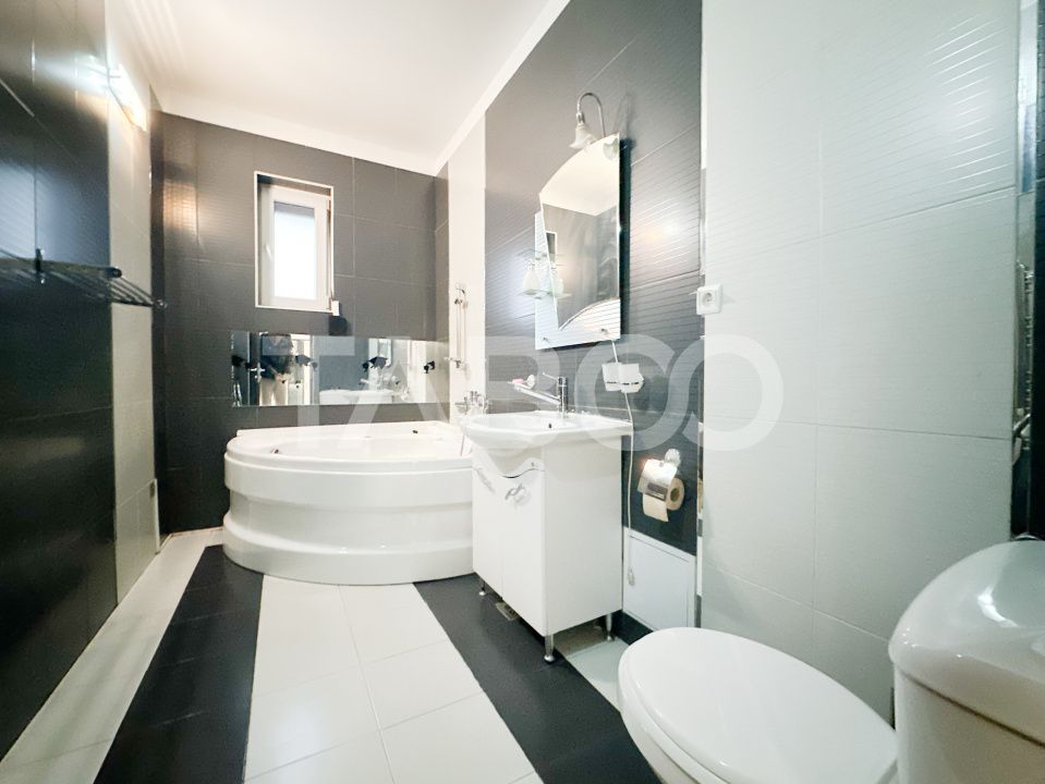Apartament cu 2 camere in Europa cu terasa generoasa si priveliste – fotografia 7 din 7