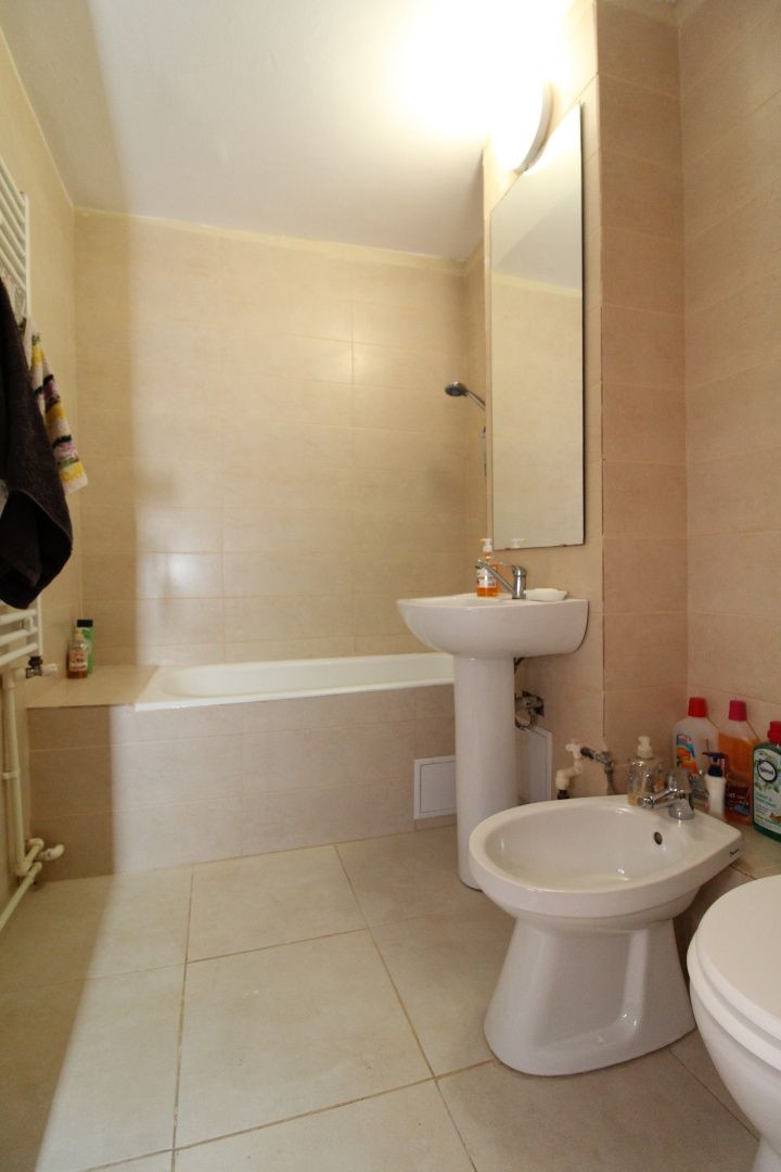 Ap. 2 cam. Bd. Lapusneanu / Str. Farului, Gaze, Parcare. Comision 0% – fotografia 8 din 8