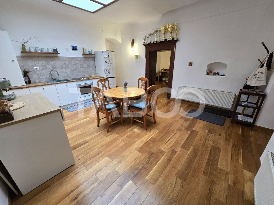 Apartament decomandat de vanzare cu pivnita in Centrul Istoric Sibiu – fotografia 13 din 13