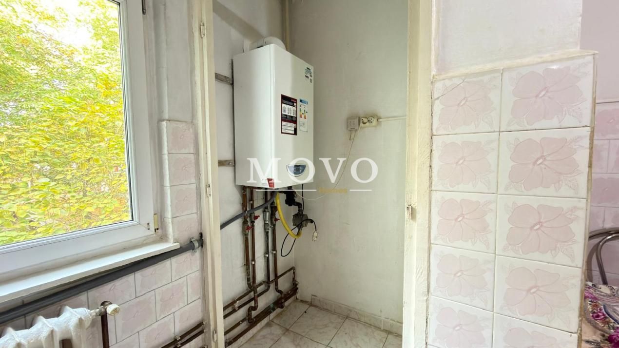 4 camere | Etaj 1 | Decomandat | Centrala proprie | Zona excelenta | Investitie – fotografia 12 din 14