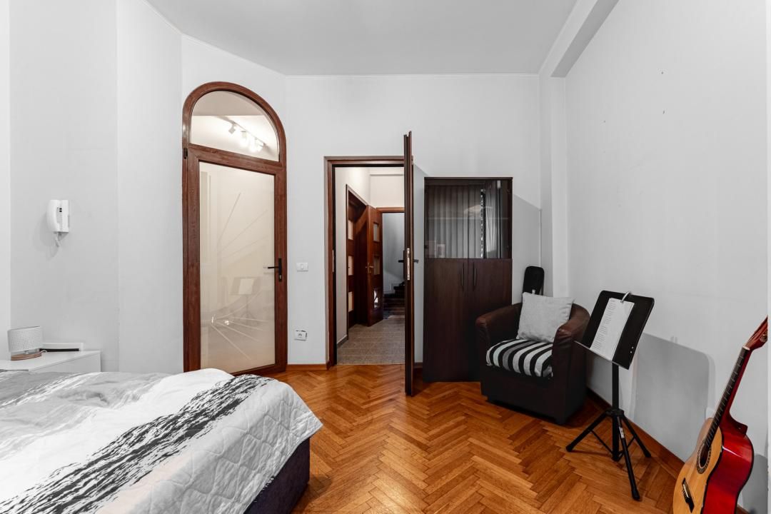 7 Camere | 2016 | 7 minute metrou | 200 mp teren | 2 x Parcare – fotografia 18 din 25
