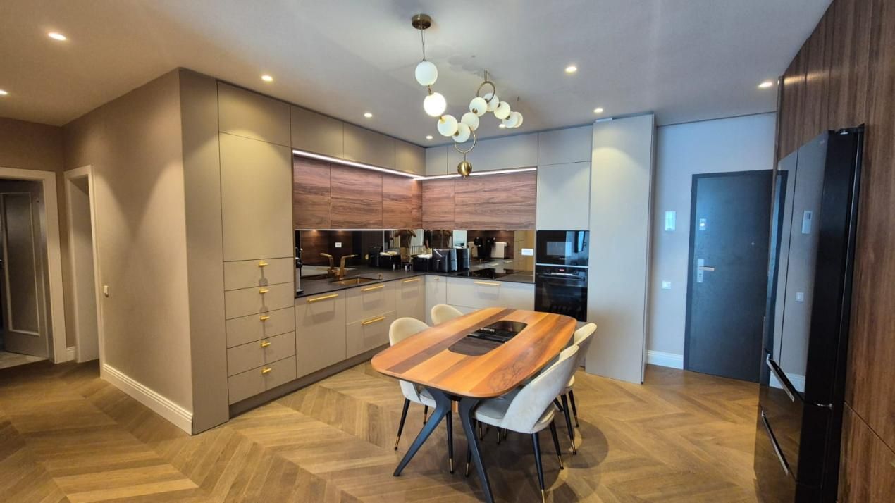 APARTAMENT 3 CAMERE DE VÂNZARE - SISEȘTI – fotografia 4 din 29