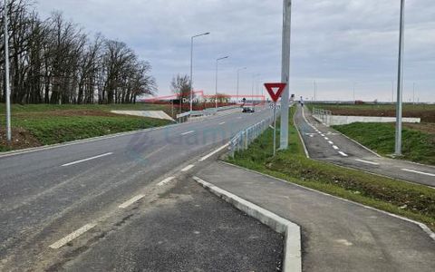 Teren de vanzare in apropiere de Centura Nojorid, Bihor, Romania