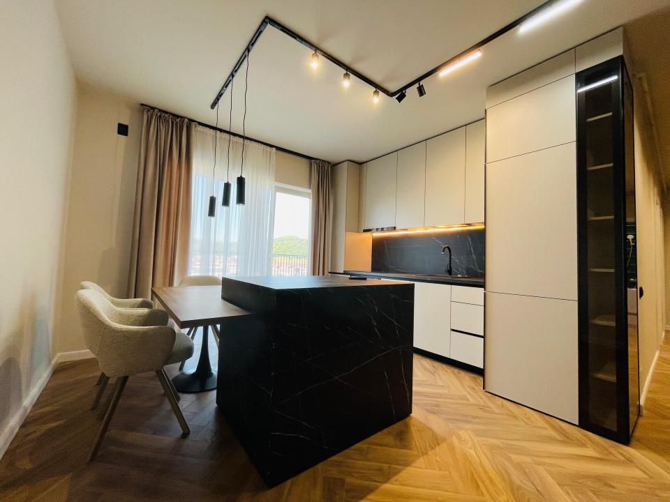 Apartament 3 Camere, LUX, 53 mp, terasa 36 mp, lift, panoramic, zona Eroilor! – fotografia 1 din 10