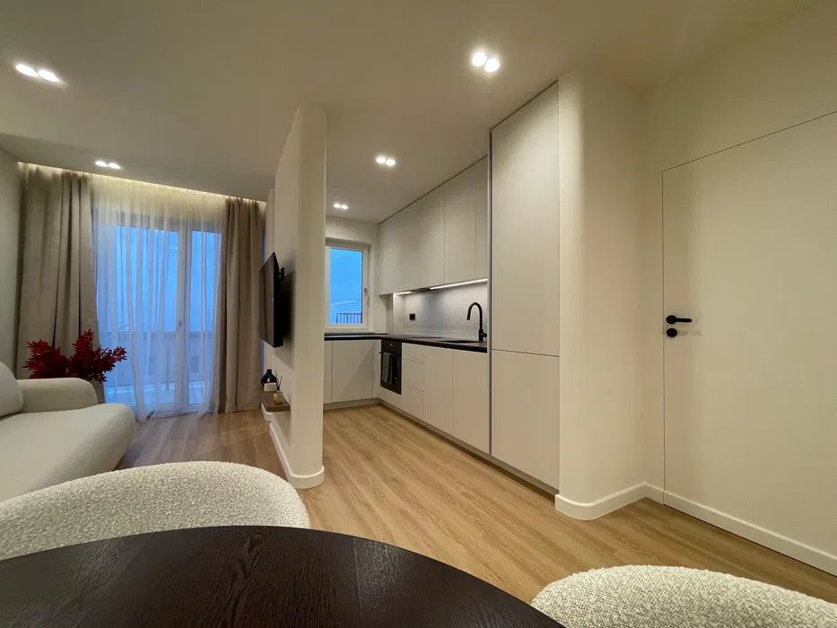 Apartament 2 camere, 51mp, vedere PANORAMICA, parcare, mobilat, str. Razoare! – fotografia 5 din 8