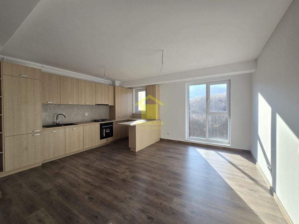Apartament 2 camere, etaj 1, zona Sesul de Sus – fotografia 1 din 5