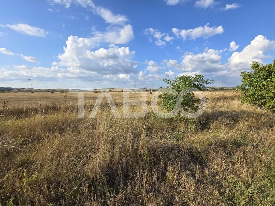 COMISION 0 Teren intravilan 9409mp cu drum utilitati PUZ sprobat Sibiu – fotografia 3 din 5