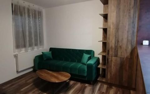 Casă de închiriat | Centrala proprie | Badea Cartan |
