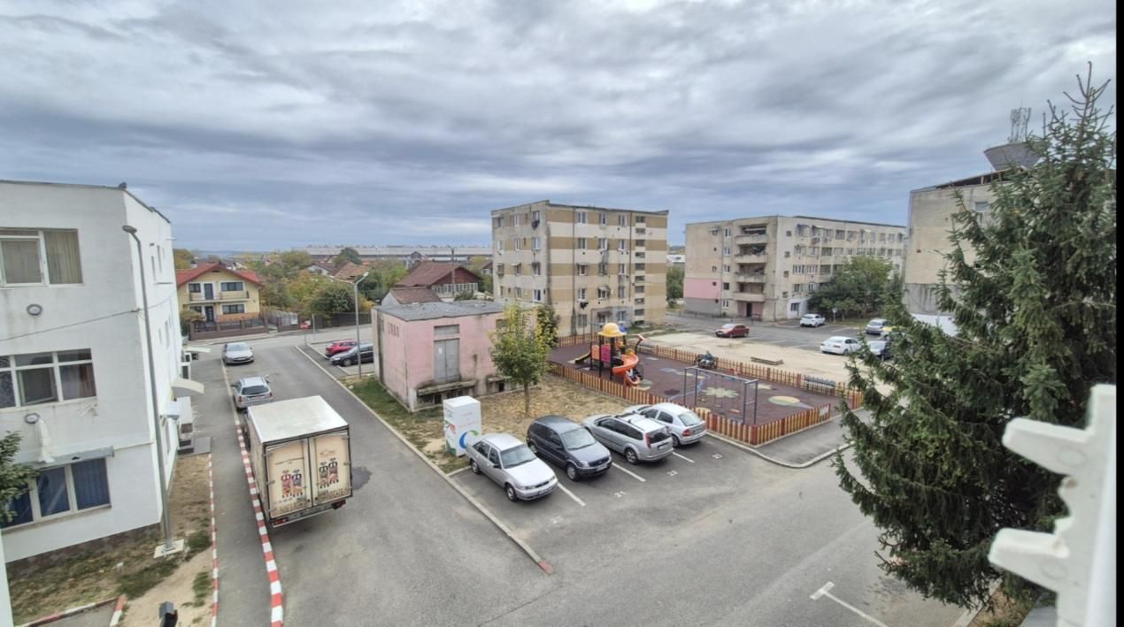 Vânzare garsonieră situată în Târgu Jiu, strada Constructorilor – fotografia 6 din 10