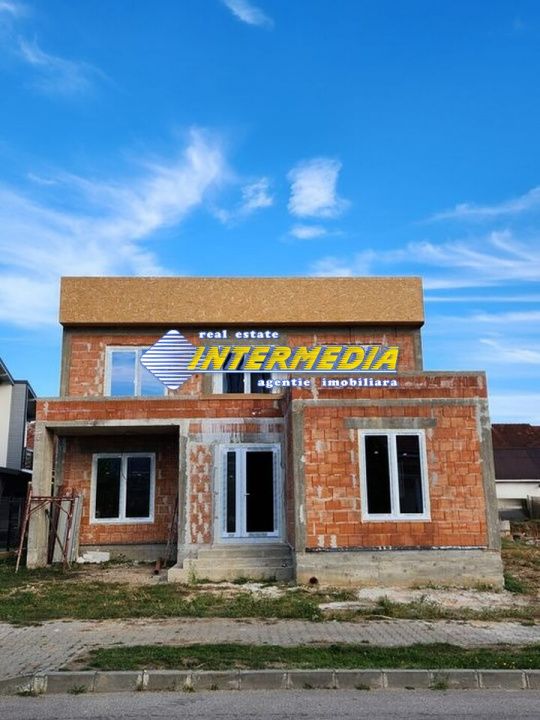 CASA NOUA I 170 MP I TEREN I 500 MP I 4 CAMERE I CETATE I FINISATA COMPLET I – fotografia 9 din 11