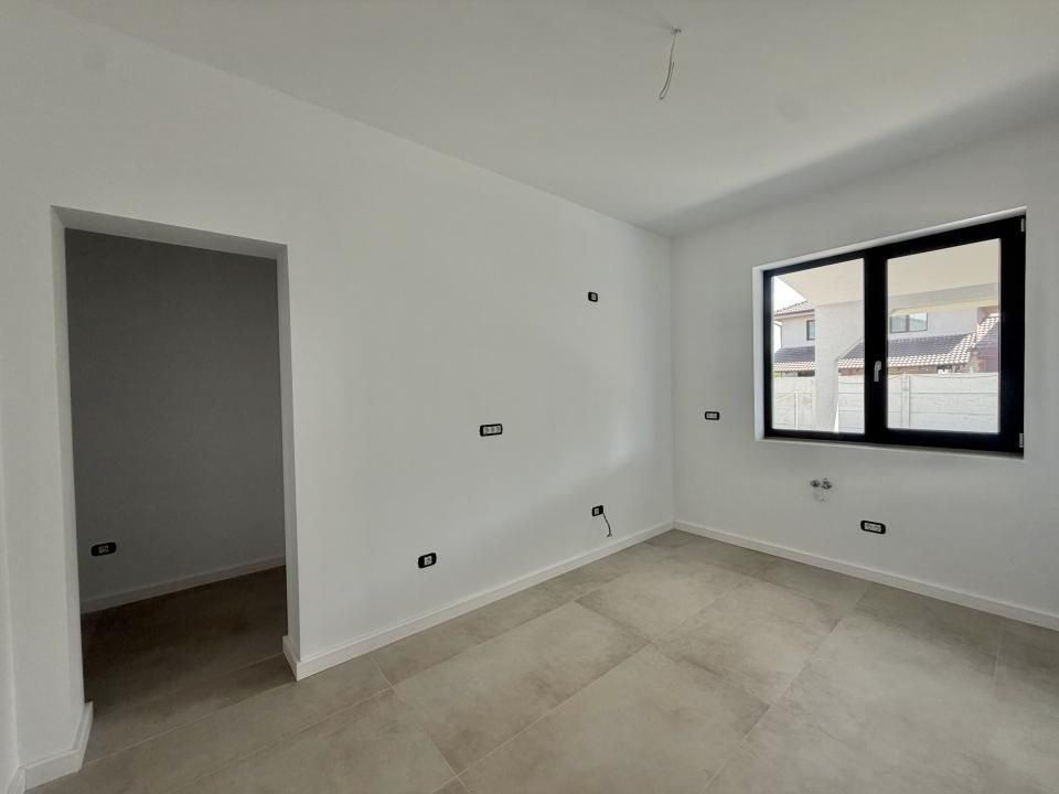 Duplex 4 camere, parter+etaj, 104mp utili, 270mp teren in Giroc – fotografia 5 din 25