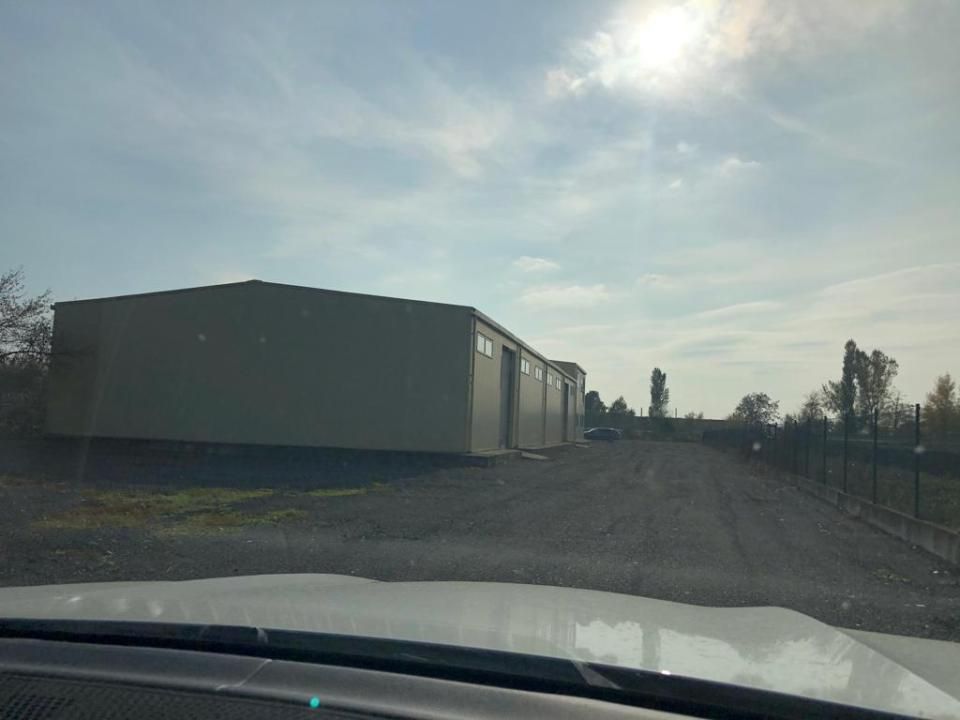 HALĂ INDUSTRIALĂ + BIROURI | 1.017 MP CONSTRUIȚI | TEREN 3.500 MP | – fotografia 9 din 9