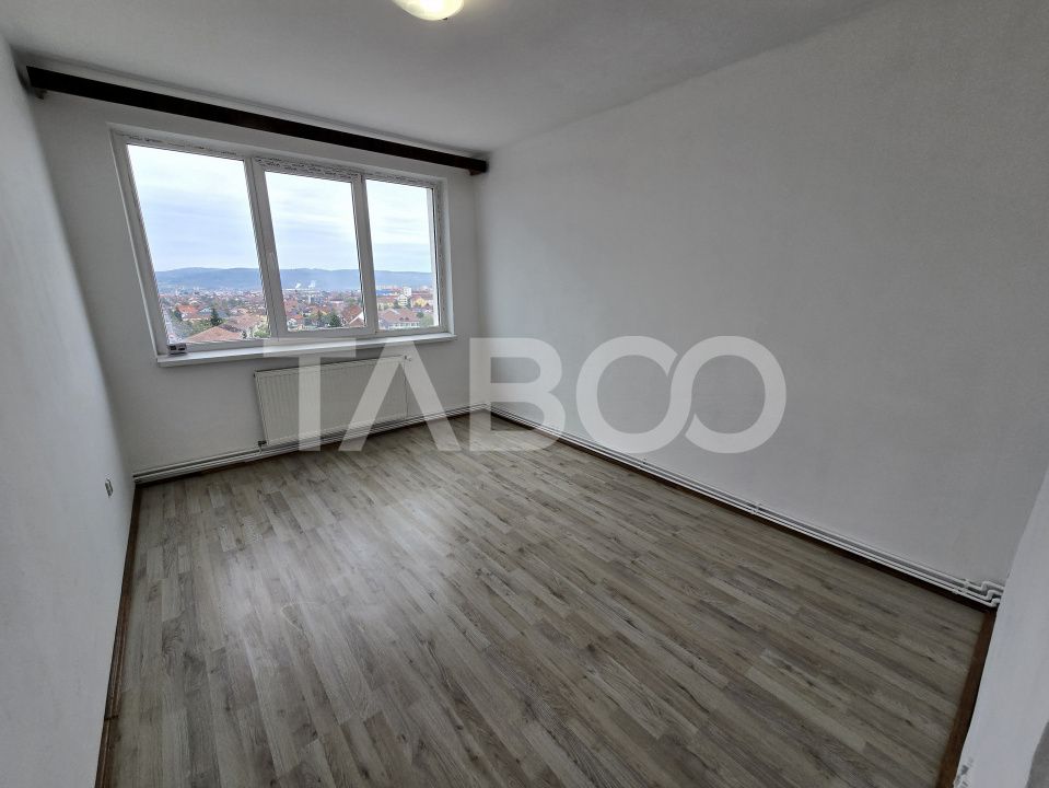 Apartament decomandat de vanzare cu 3 camere balcon zona Mihai Viteazu – fotografia 14 din 19
