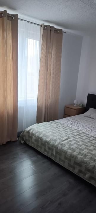 Apartament cu 2 camere mobilat si utilat- zona Balcescu – fotografia 2 din 6