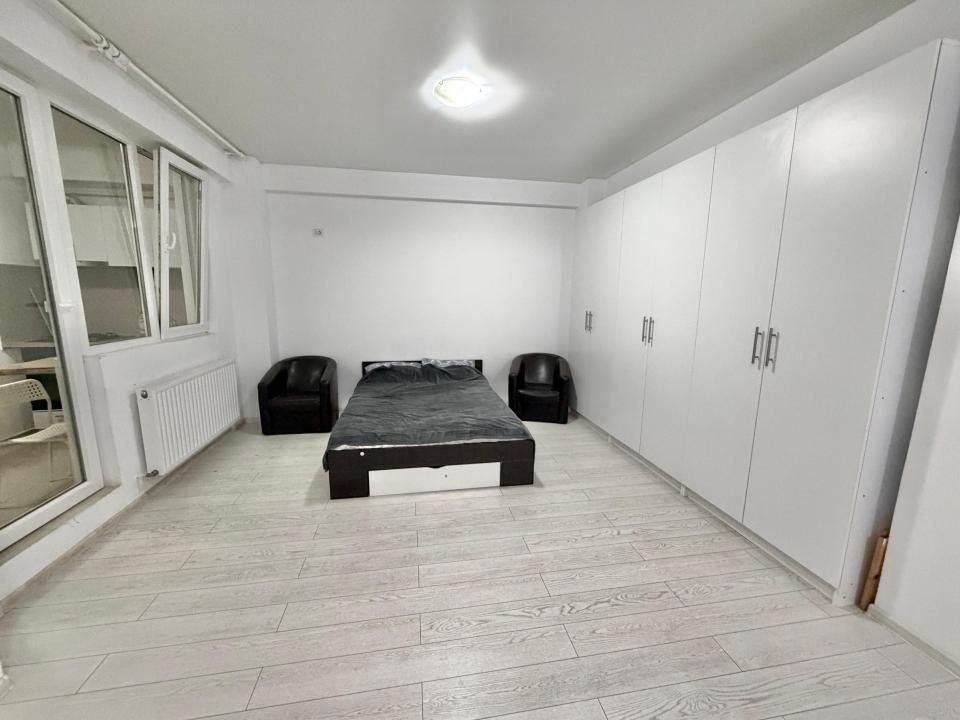 Garsoniera decomandata | mobilata | Militari Residence | etaj 2 – fotografia 3 din 12