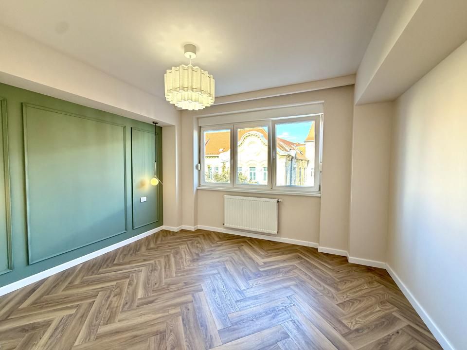 Apartament ultracentral, premium, 52 mp utili - Centru Timisoara – fotografia 1 din 10