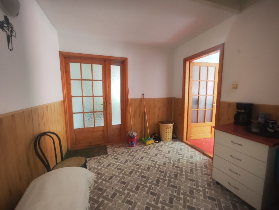 Casa 3 camere, teren 568 mp, Craiova, zona Ungureni – fotografia 9 din 13