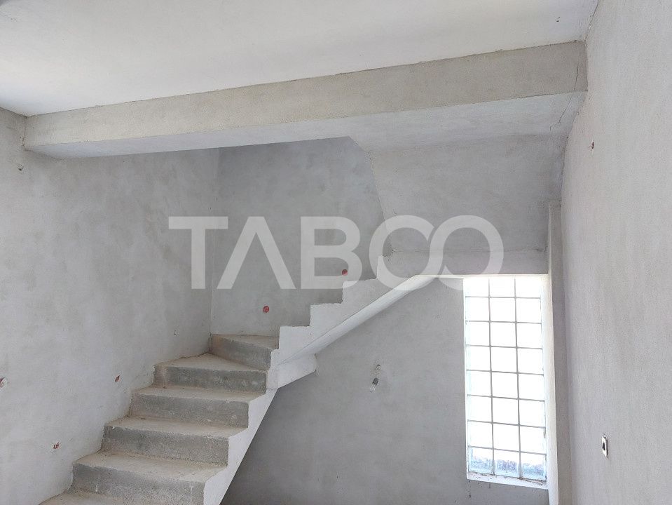 Casa de vanzare cu teren 2000 mp 5 camere  Sura Mare Hamba Sibiu – fotografia 20 din 37