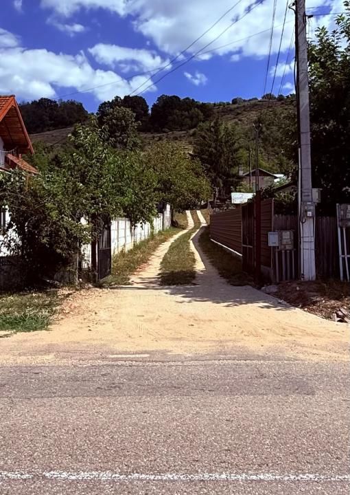 Teren premium în Budeasa, priveliște superbă către Baraj – fotografia 5 din 6