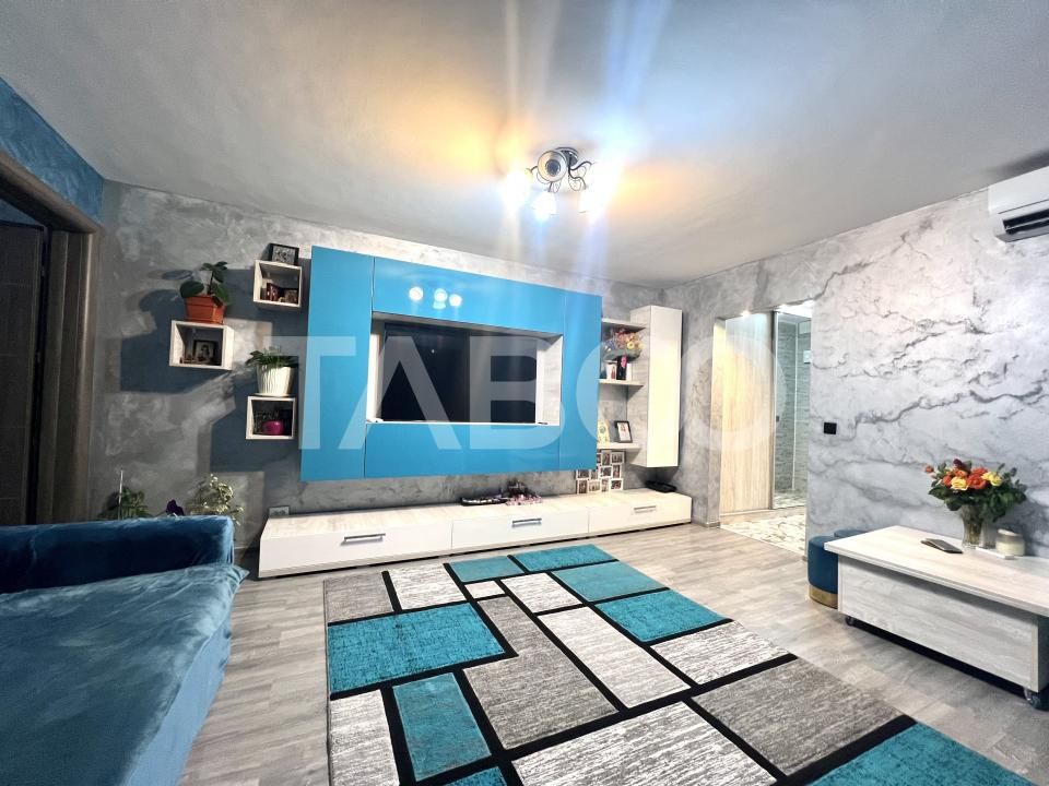 Apartament 3 camere in Gheorgheni la cheie zona Synevo boxa 16 mp – fotografia 2 din 12