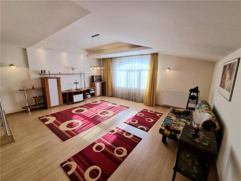 Vila zona Baneasa - Aleea Teisani | Teren 990 | Constructie 2006 | – fotografia 5 din 26