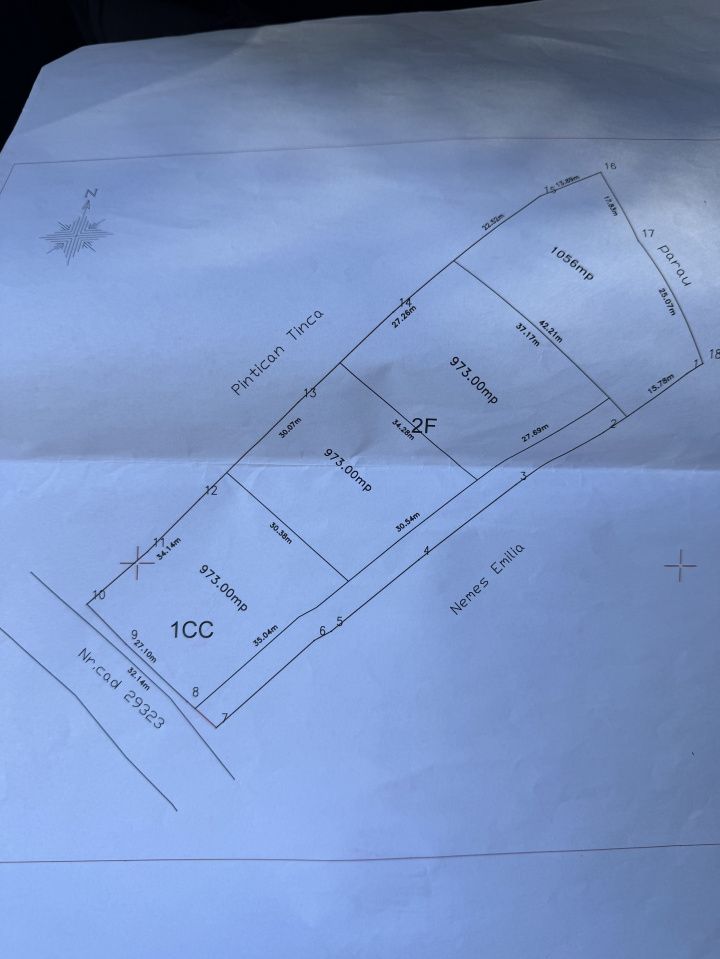 🏡 Teren intravilan de vânzare - 4.443 mp, parcelat în 4 loturi – fotografia 3 din 3