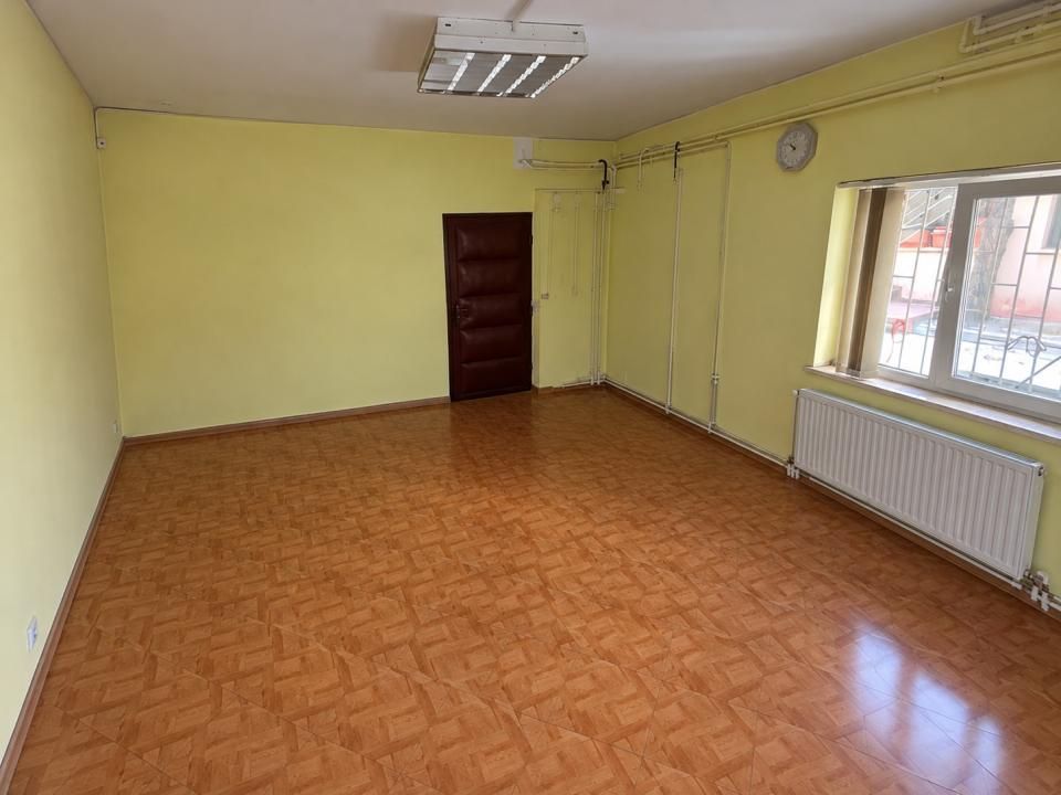 10 Camere de inchiriat | 13 Septembrie | Casa-Spatiu Birou | Parcare – fotografia 3 din 13
