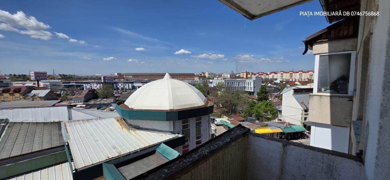 Apartament 4 Camere – Vedere Panoramică pe 2 zone diferite – Zona Piața 1 Mai – fotografia 4 din 12