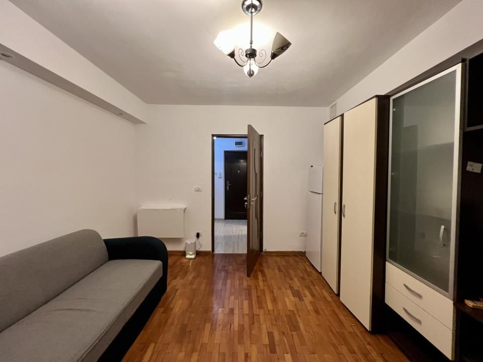 Garsoniera, 21 mp, parter, decomandat - zona Soarelui – fotografia 2 din 6