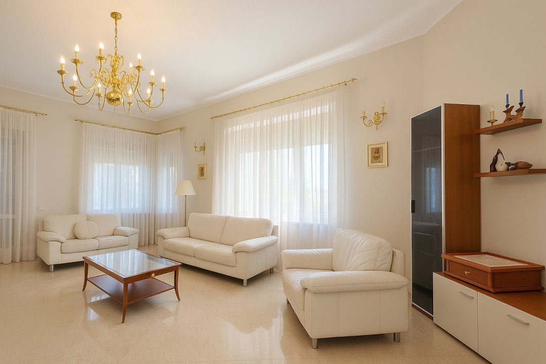 Grand Residence | 4.500 mp teren pe stradă principală – fotografia 5 din 24