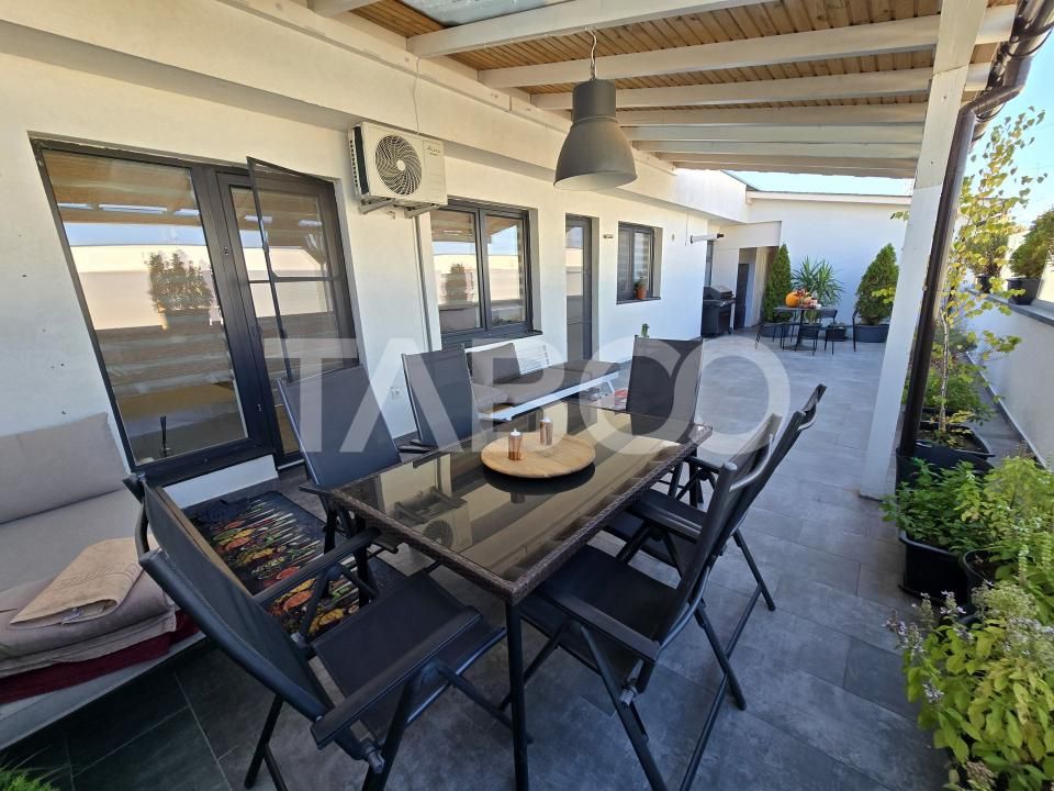 Penthouse 4 camere mobilat 2 bai 2 parcari terasa 72 mp Turnisor Sibiu – fotografia 18 din 20