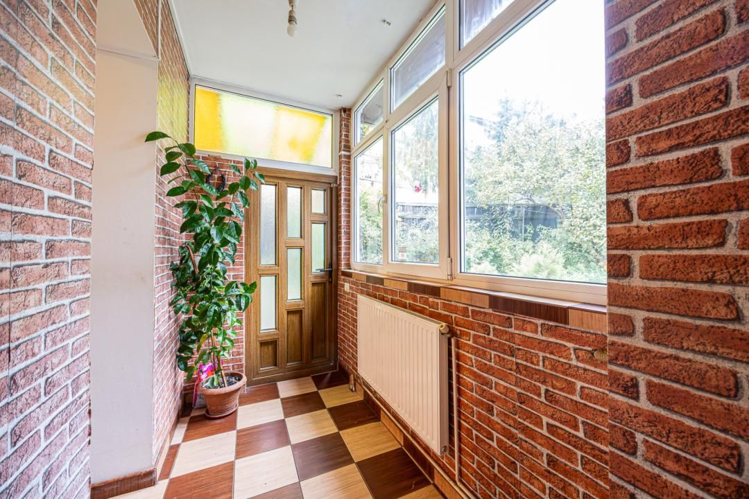 Casă cu teren de 500 mp, zona Noua – fotografia 12 din 27