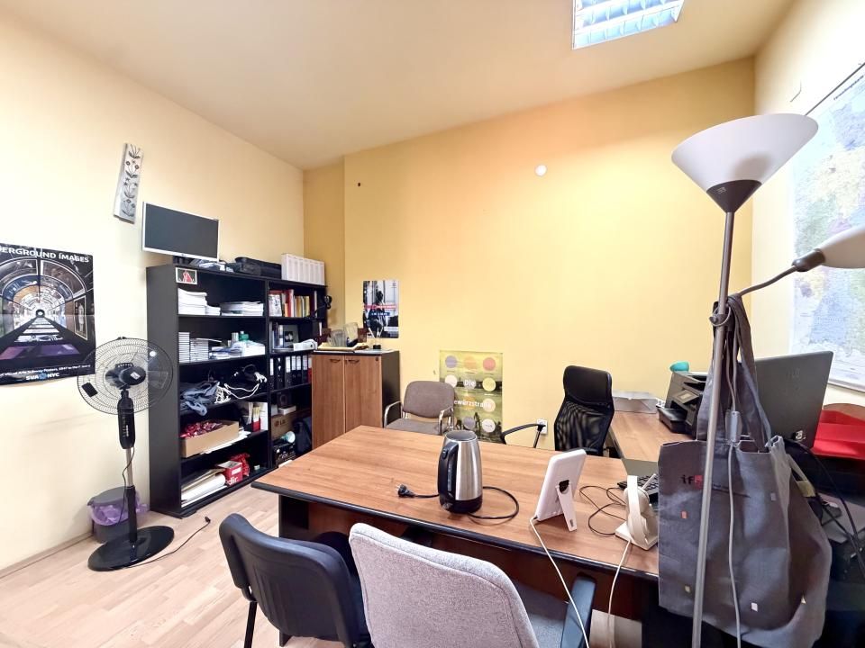 DE INCHIRIAT – Spatiu de birou, 8 mp utili, locatie ultracentrala, Piata Unirii – fotografia 3 din 5