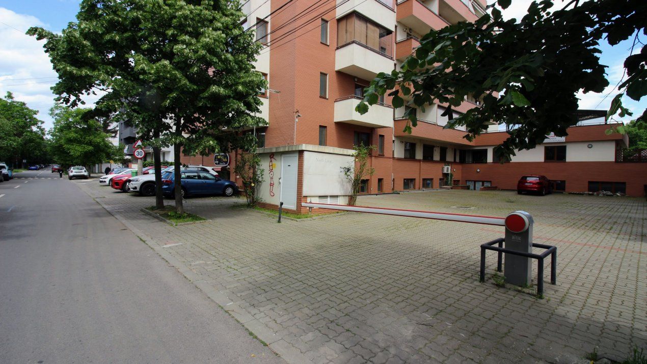 Baneasa-Sisesti, spatiu comercial 470 mp, open space, cu multiple intrebuintari – fotografia 1 din 16