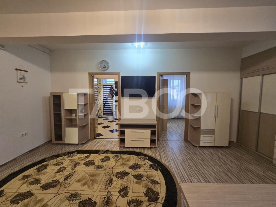 Apartament 3 camere de vanzare decomandat 71mpu zona Turnisor Sibiu – fotografia 1 din 19