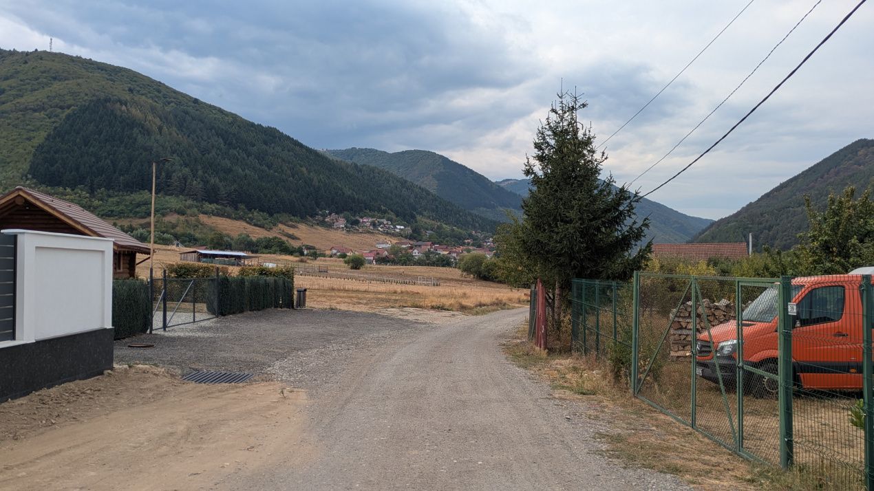GURA RÂULUI | CASĂ PE 3.046 MP, CU O PRIVELIȘTE DIFERITĂ LA FIECARE FEREASTRĂ – fotografia 50 din 51