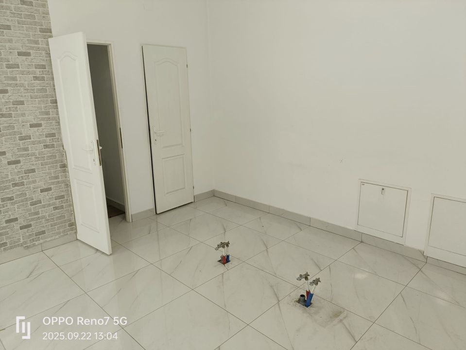 Spații comerciale de închiriat Reghin - central. – fotografia 10 din 16