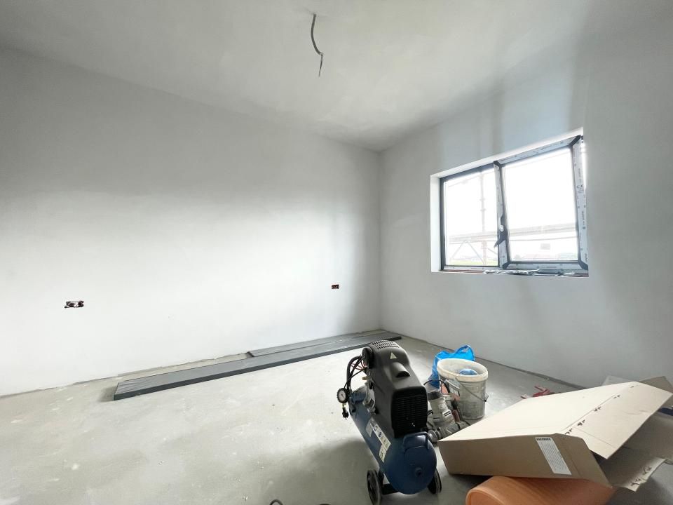 Duplex 5 camere, 365mp teren, 1434€/mp - Mosnita Veche – fotografia 12 din 15