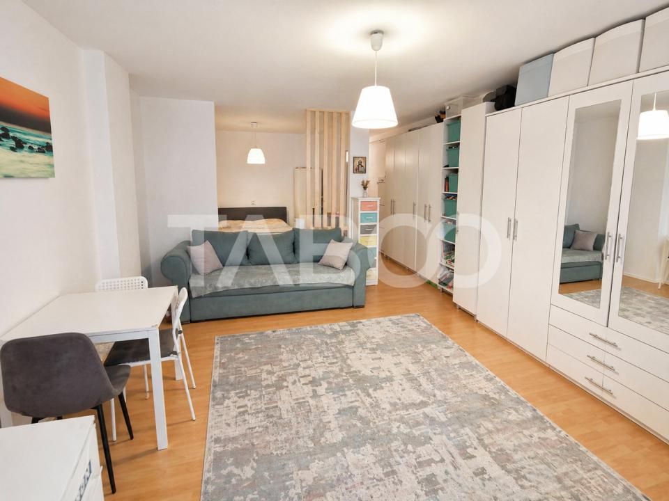 Garsoniera de vanzare 47 mp utili cu o mica gradina de 17 mp – fotografia 1 din 7