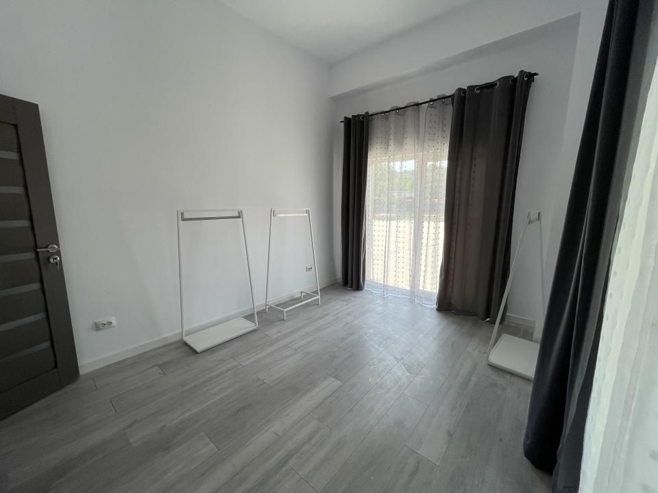 Apartament de vanzare 3 camere de 72mp zona Dambul Rotund – fotografia 7 din 7