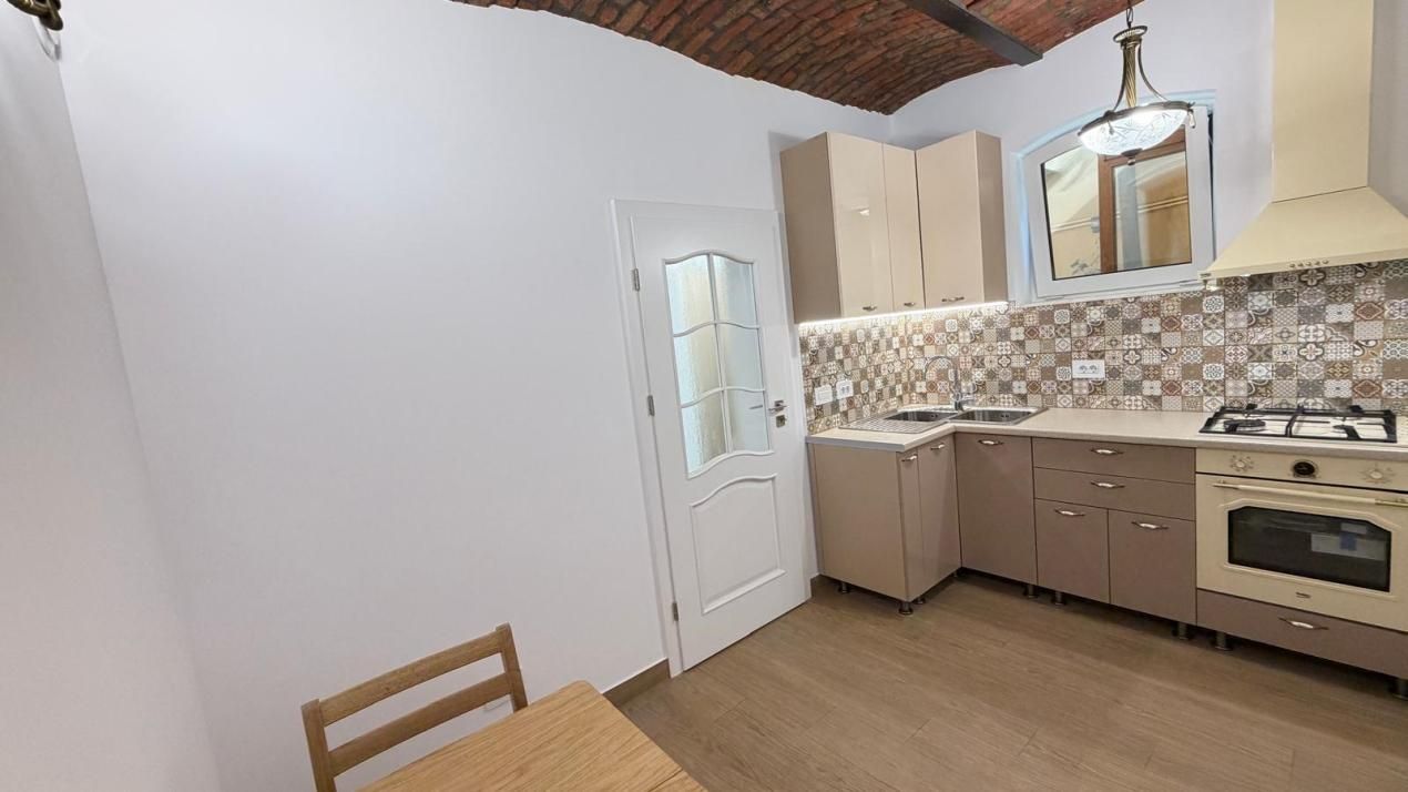 FIRST RENT | Villa - 5 Rooms  | Victoriei - Titulescu – fotografia 7 din 12