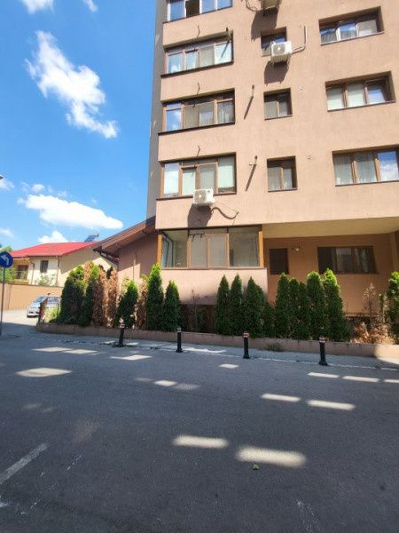 Apartament 3 camere 167MP | Prelungirea Ghencea | Loc de parcare | – fotografia 1 din 23