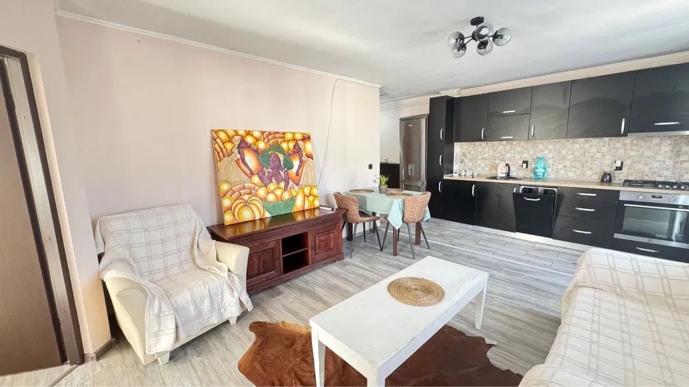 Apartament 3 camere de 55 mp plus 2 parcari  zona Terra Floresti – fotografia 2 din 7