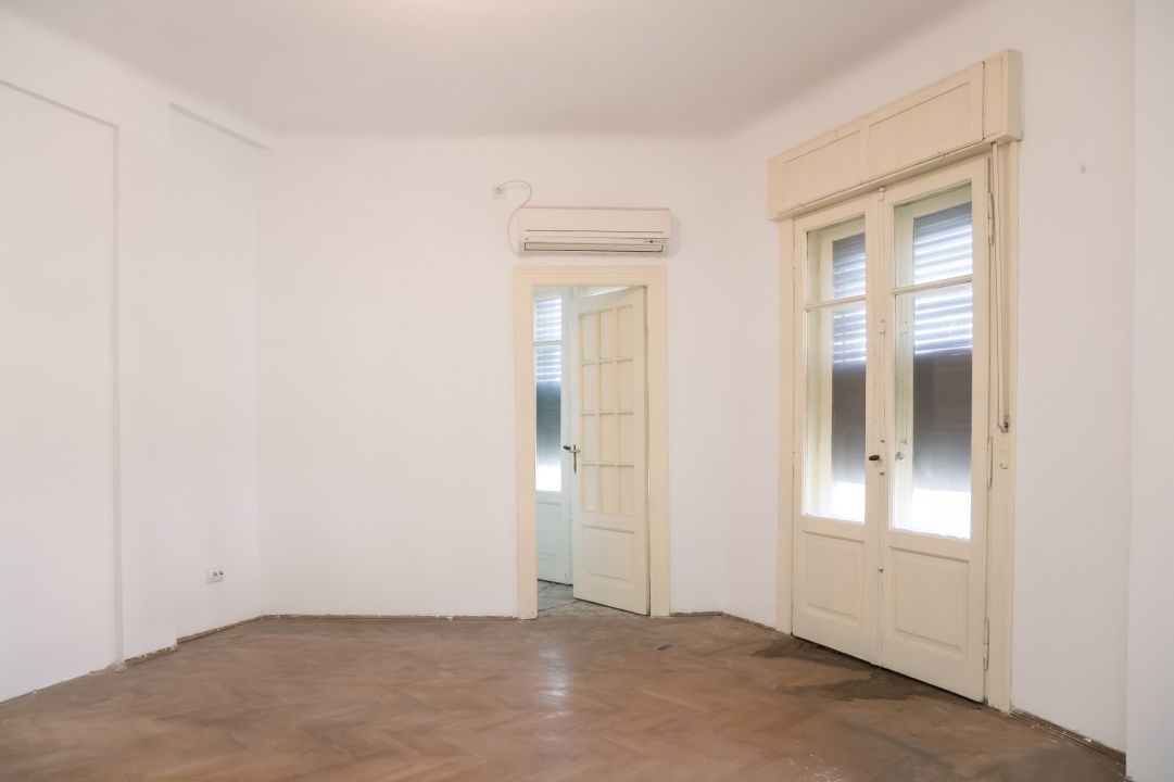 Apartamentul din turnul cu glorietă — Calea Victoriei nr. 2 – fotografia 27 din 38
