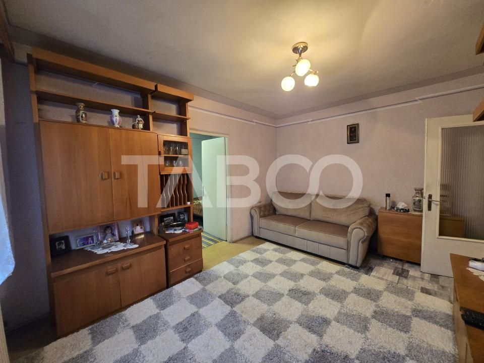Apartament 2 camere de vanzare etaj intermediar 36mp zona Vasile Aaron – fotografia 9 din 12