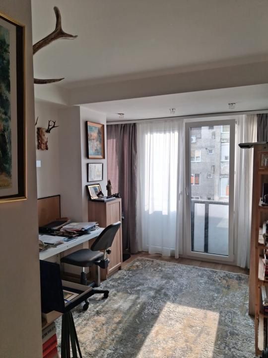 Apartament 3 camere, semidecomandat, 88 mp utili, terasa, etaj 8 -Gheorghe Lazar – fotografia 8 din 12