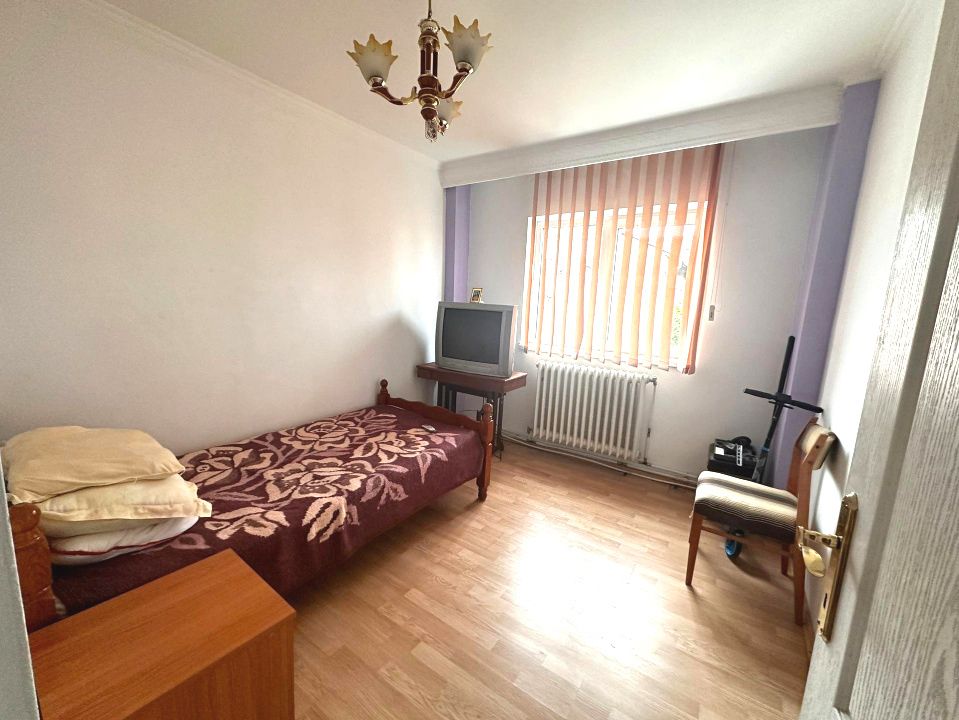 Vanzare Apartament 4 camere Deco CETATE Mercur 2 bai 90 mp cu balcon si pod – fotografia 11 din 19